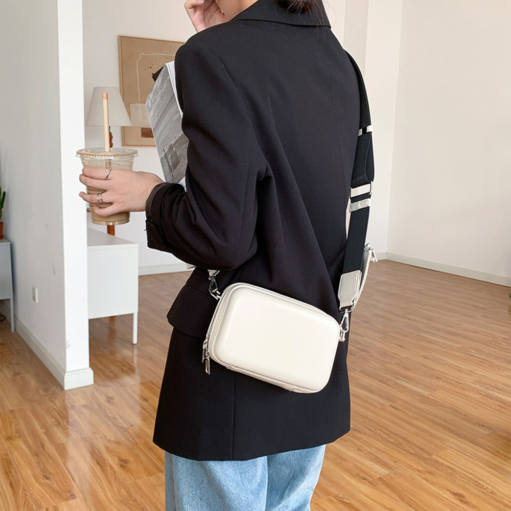 包包男 小方包 盒子包 韓國包包 斜背包 側背包 流行包包 男生包包 相機包 手機包 潮牌 日系包包 白色包包 137