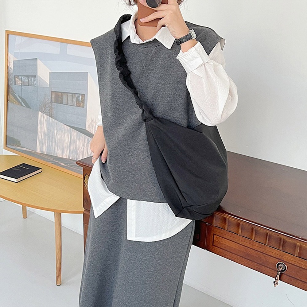 斜背包 尼龍斜背包 尼龍包 斜背包女 半月包 側背包女生大容量 通勤包 書包  側背包 白色包包 黑色包包 291