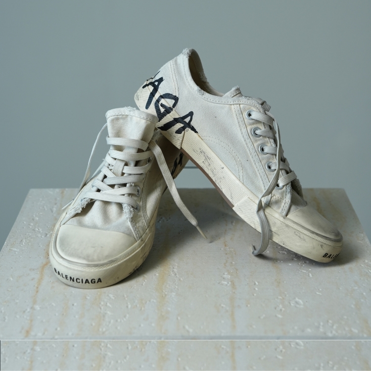 (CF36)Balenciaga 髒髒帆布鞋 39號