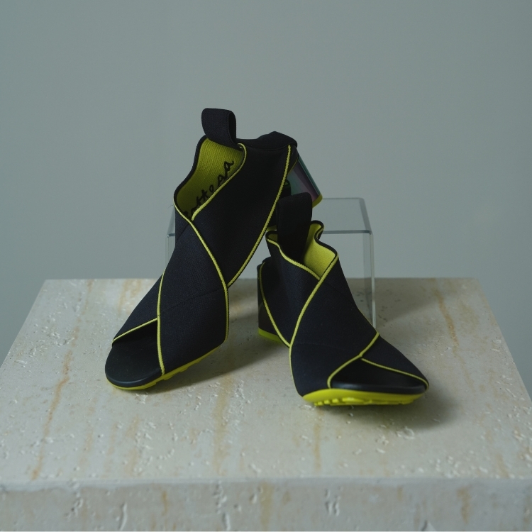 (CF42)BV 黑色綠邊繃帶涼鞋 38.5號