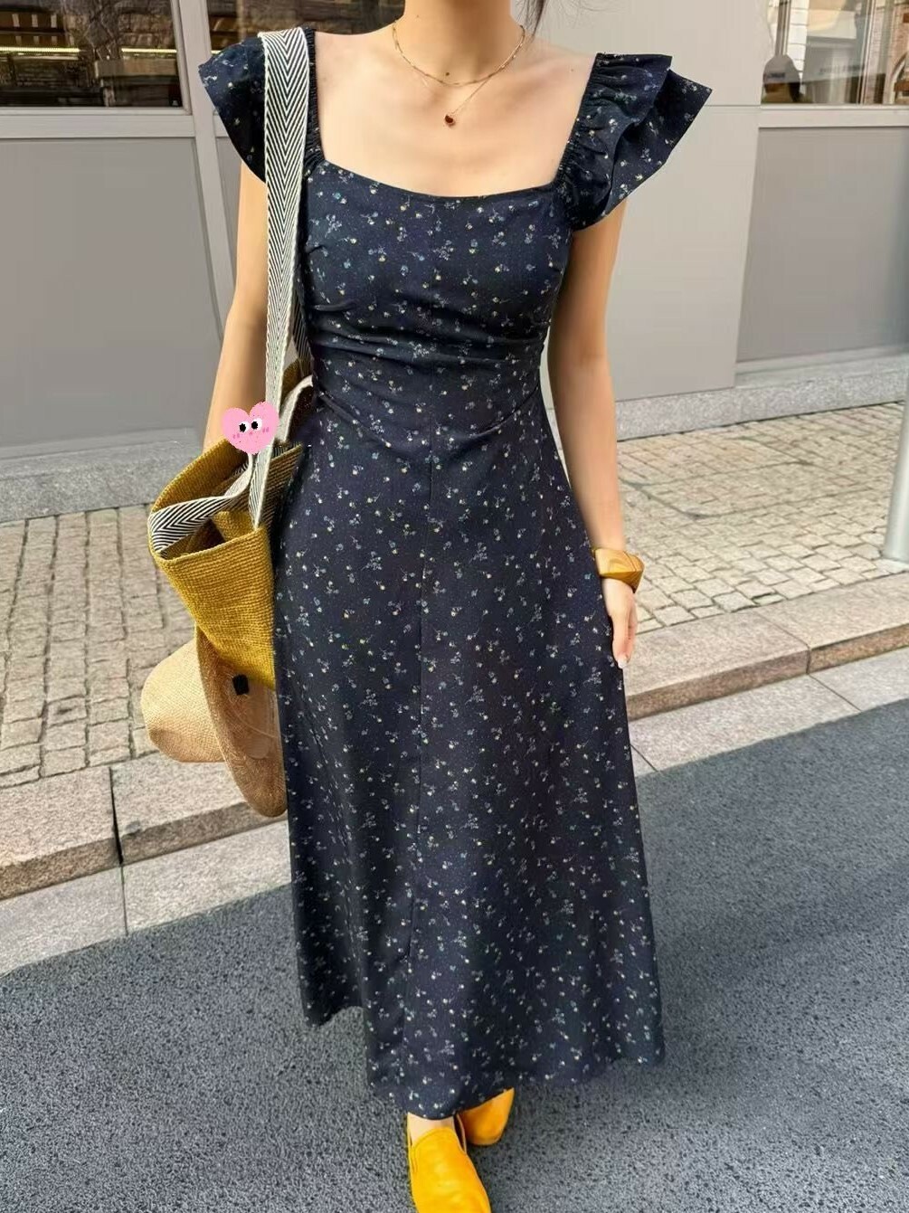 洋裝丨交叉美背方領碎花長洋裝