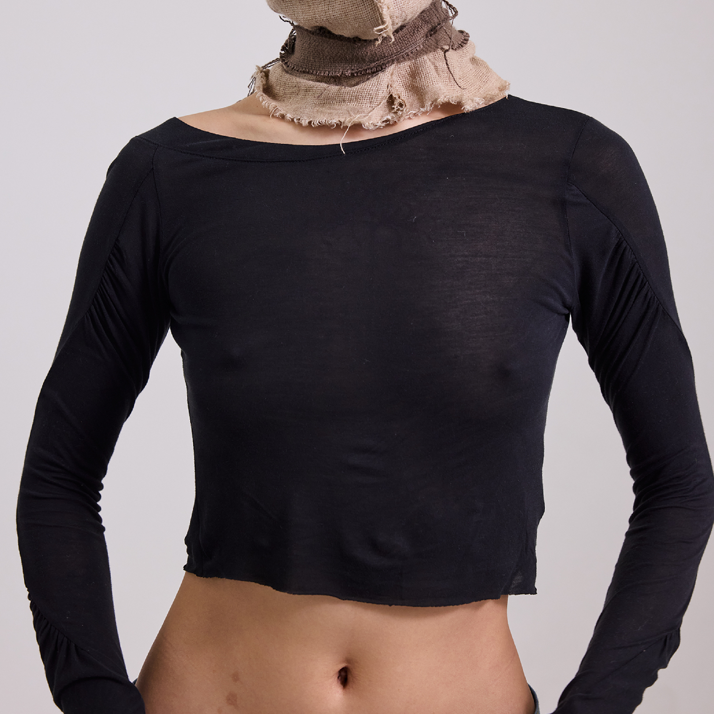 SILVER NINE 透膚拼接抽皺指套上衣