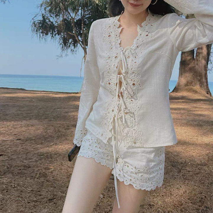 雲朵白蕾絲滾邊綁帶罩衫上衣+短褲SET-XS-L (Elegant & Love)