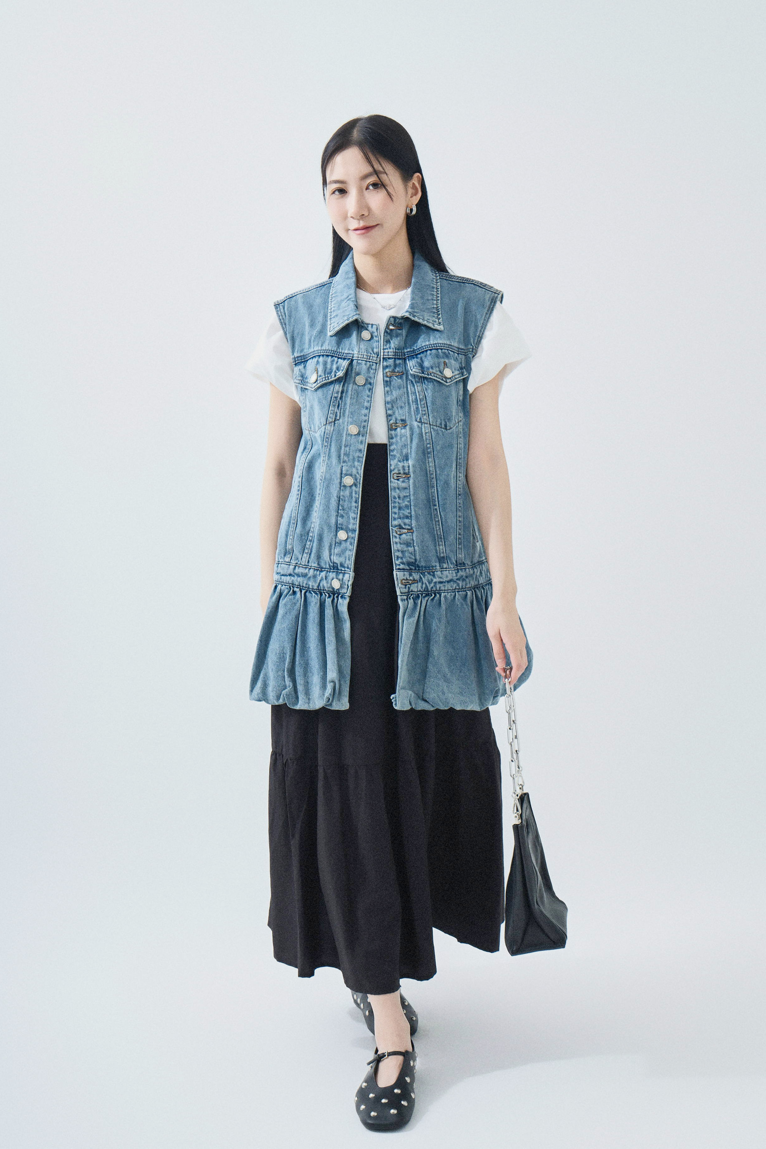 SS25_0149（外套＋Tee＋半截裙）