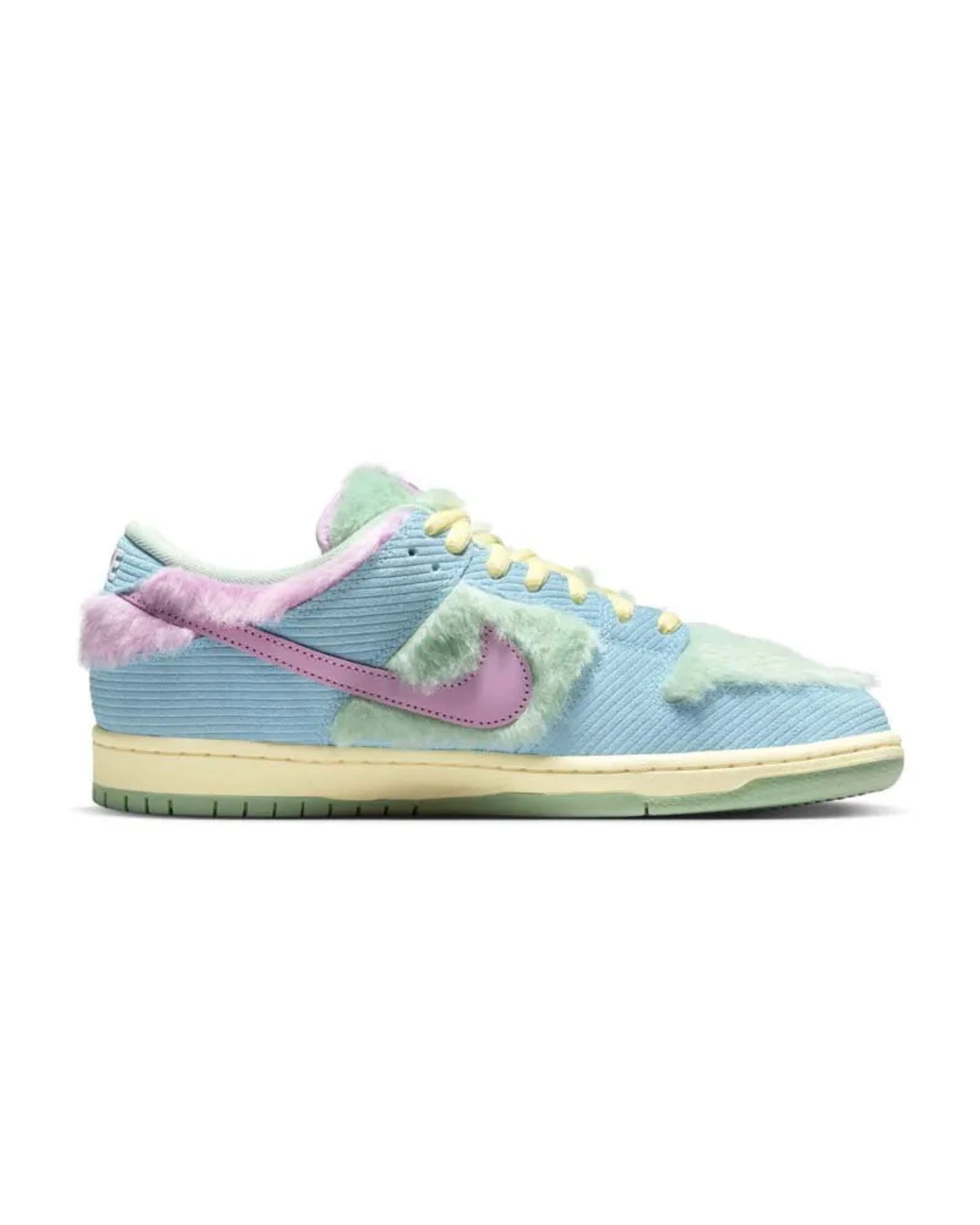 Verdy x Nike Dunk SB Low "Blue Gaze and Enamel Green" 聯名款 絨毛玩具 粉綠 男鞋 男女段 FN6040-400