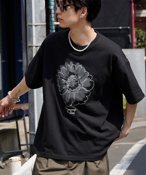 PUBLUX /  Lovepop studio Flower Tee