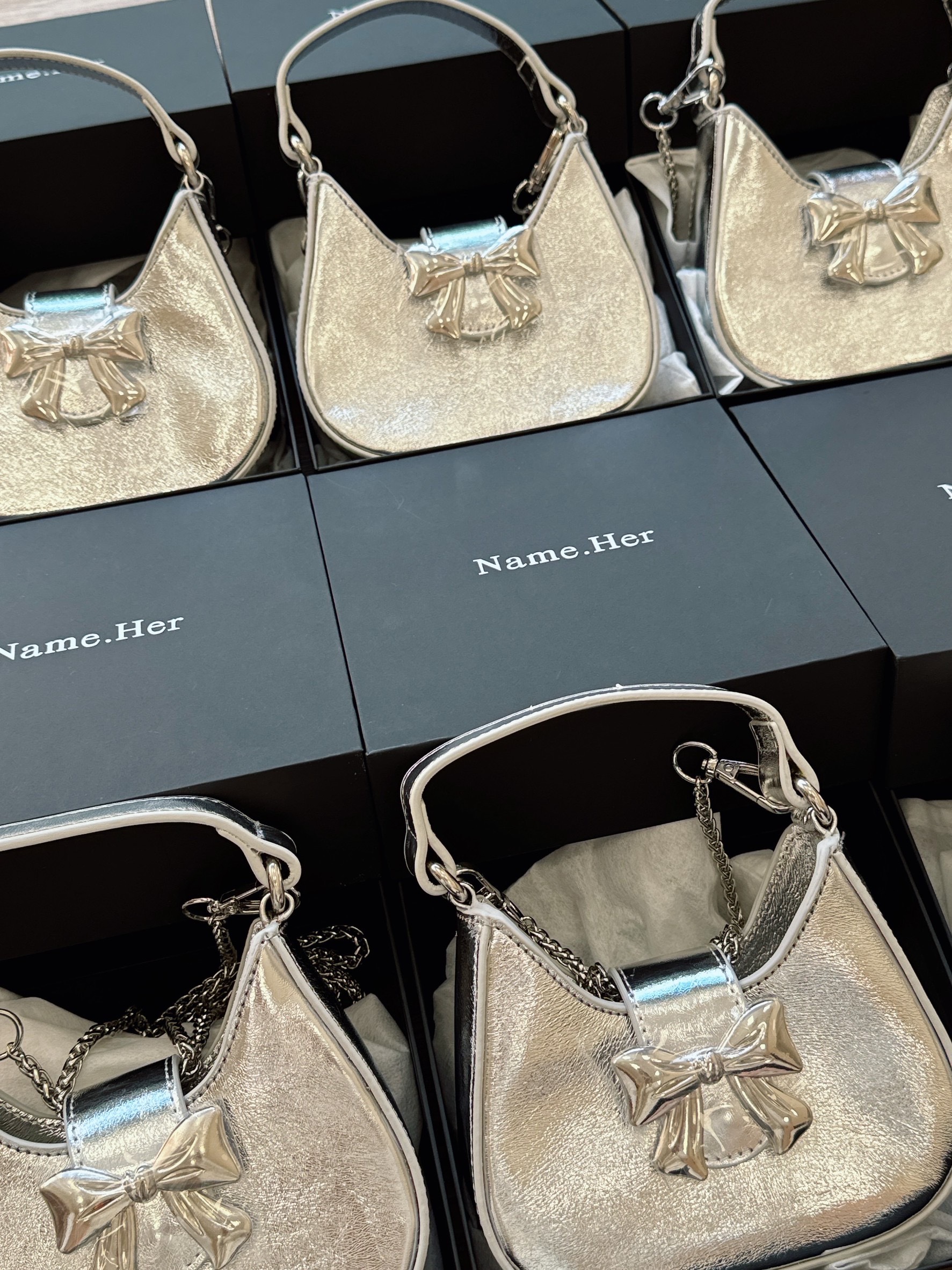 韓國高端品🇰🇷全真皮月光蝴蝶包