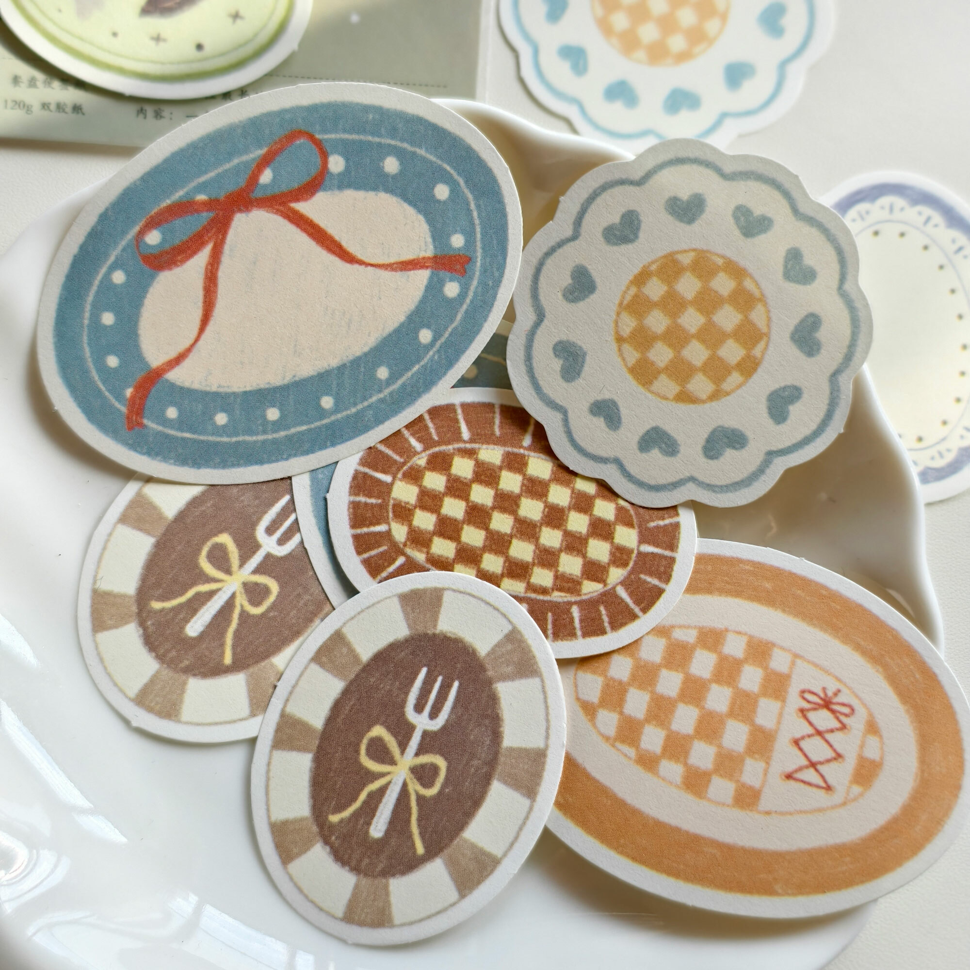 Yier Creative Studio - Paper - Dinner Plate