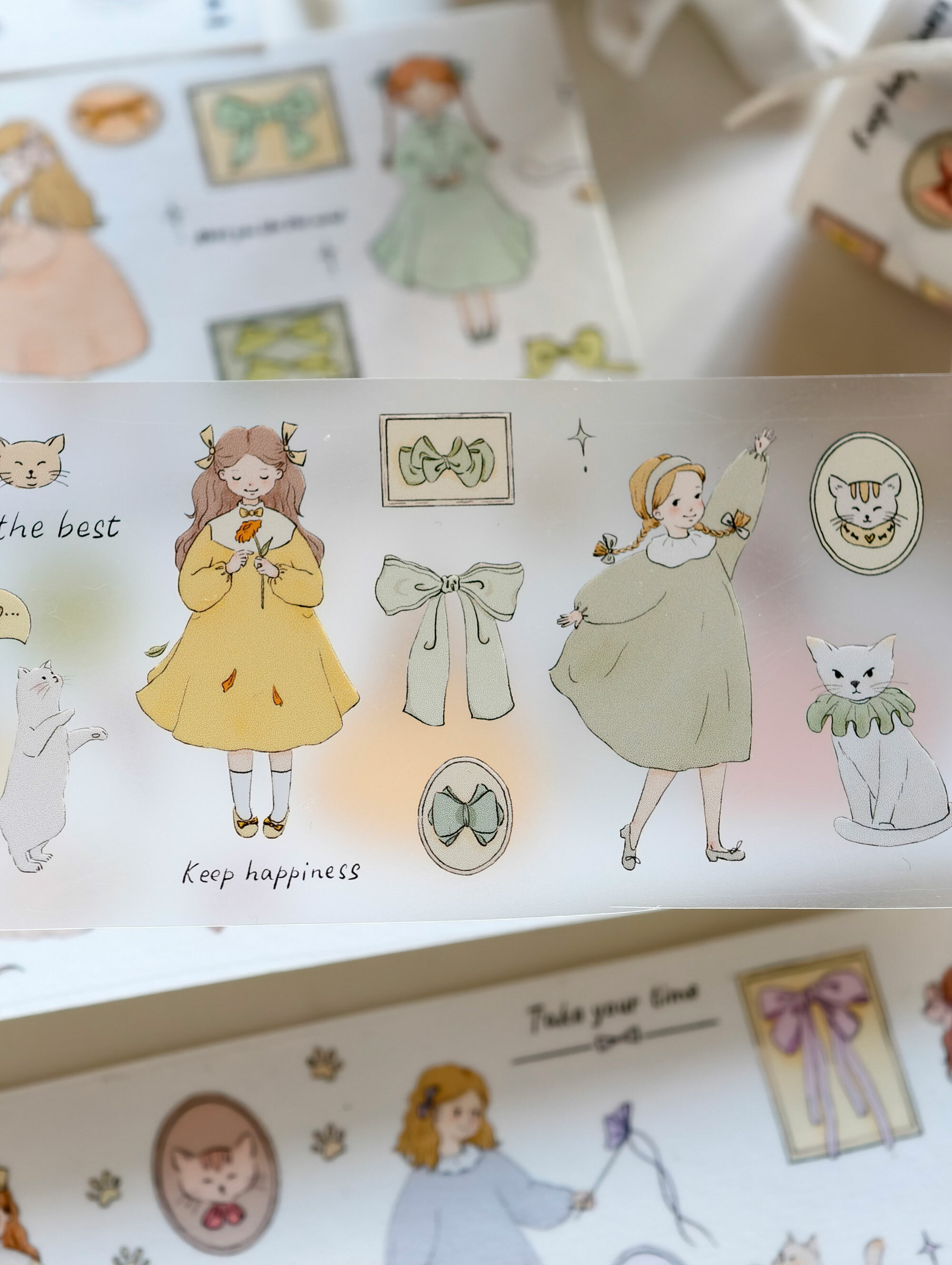 Yier Creative Studio - PET - Bow Girl and Cat