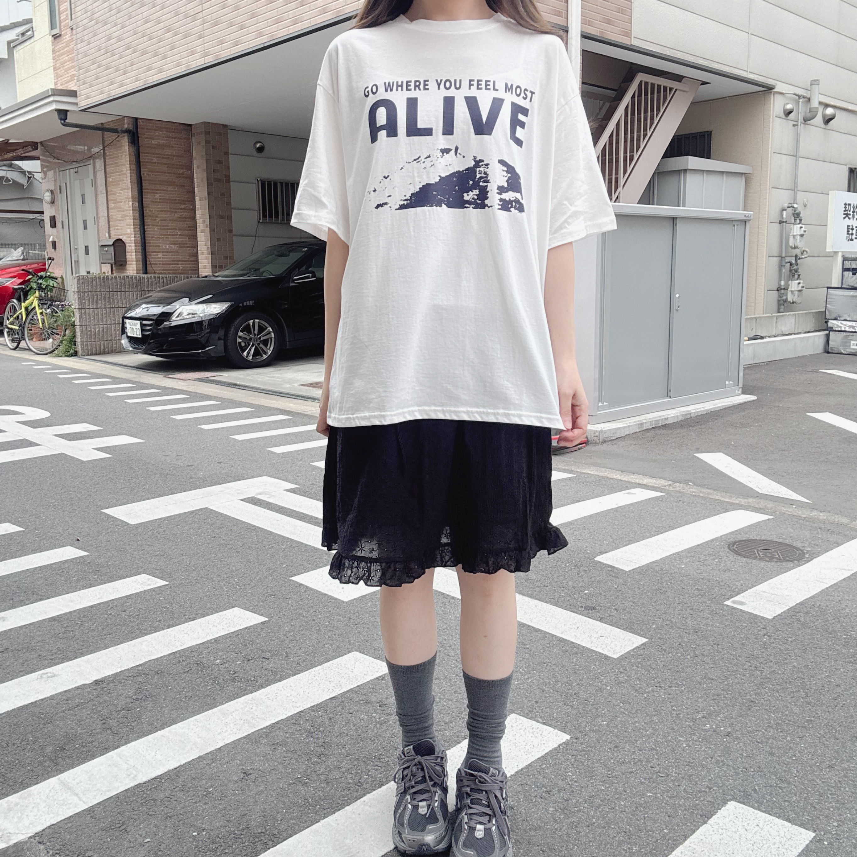 Alive 寬鬆棉tee