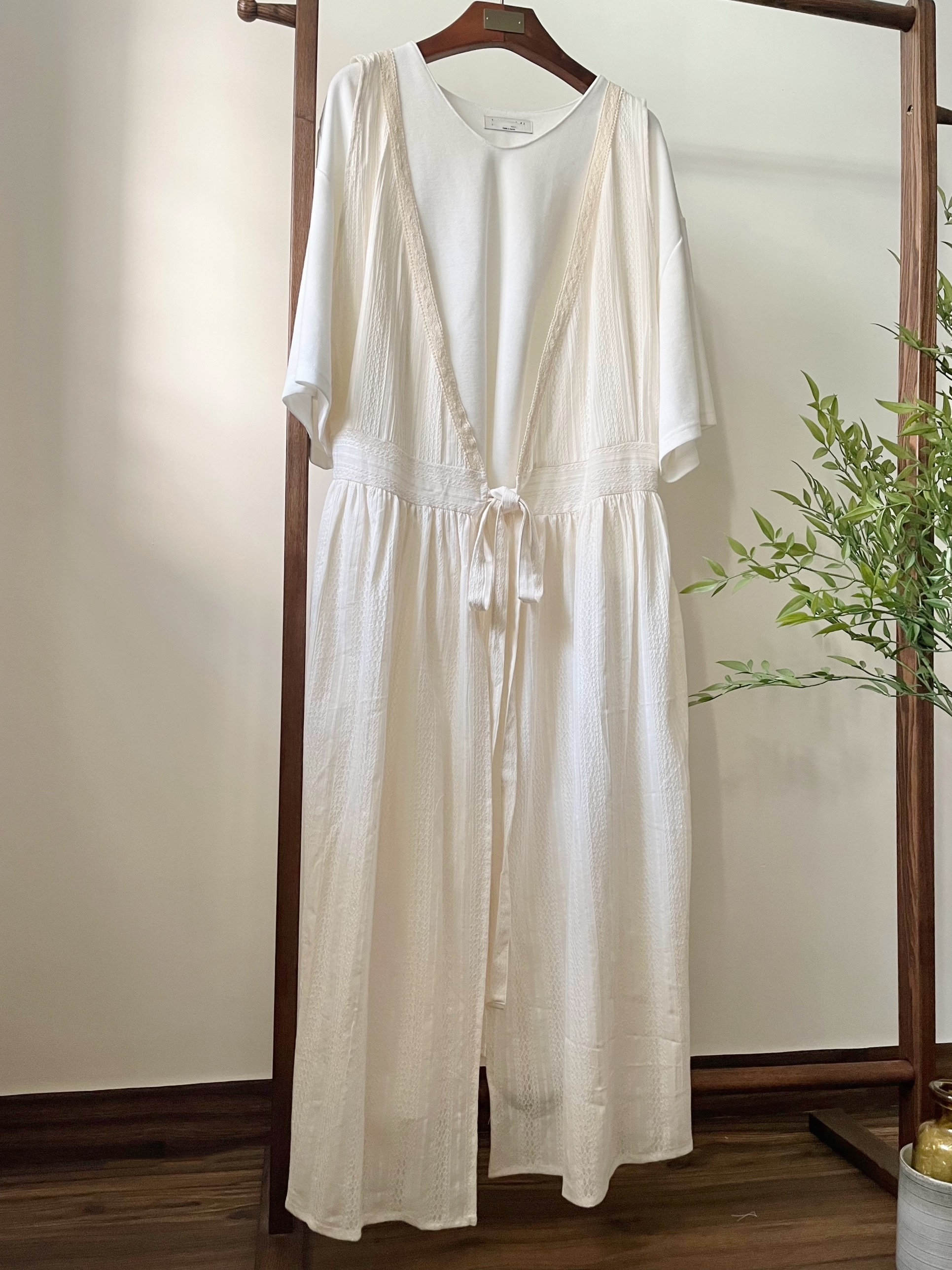 🌿繡花布米白 背心外套裙