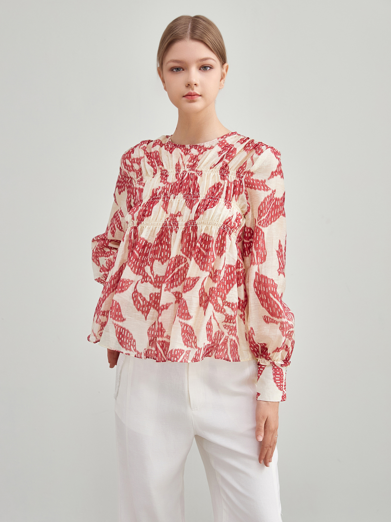 mi-tu印花圓領上衣