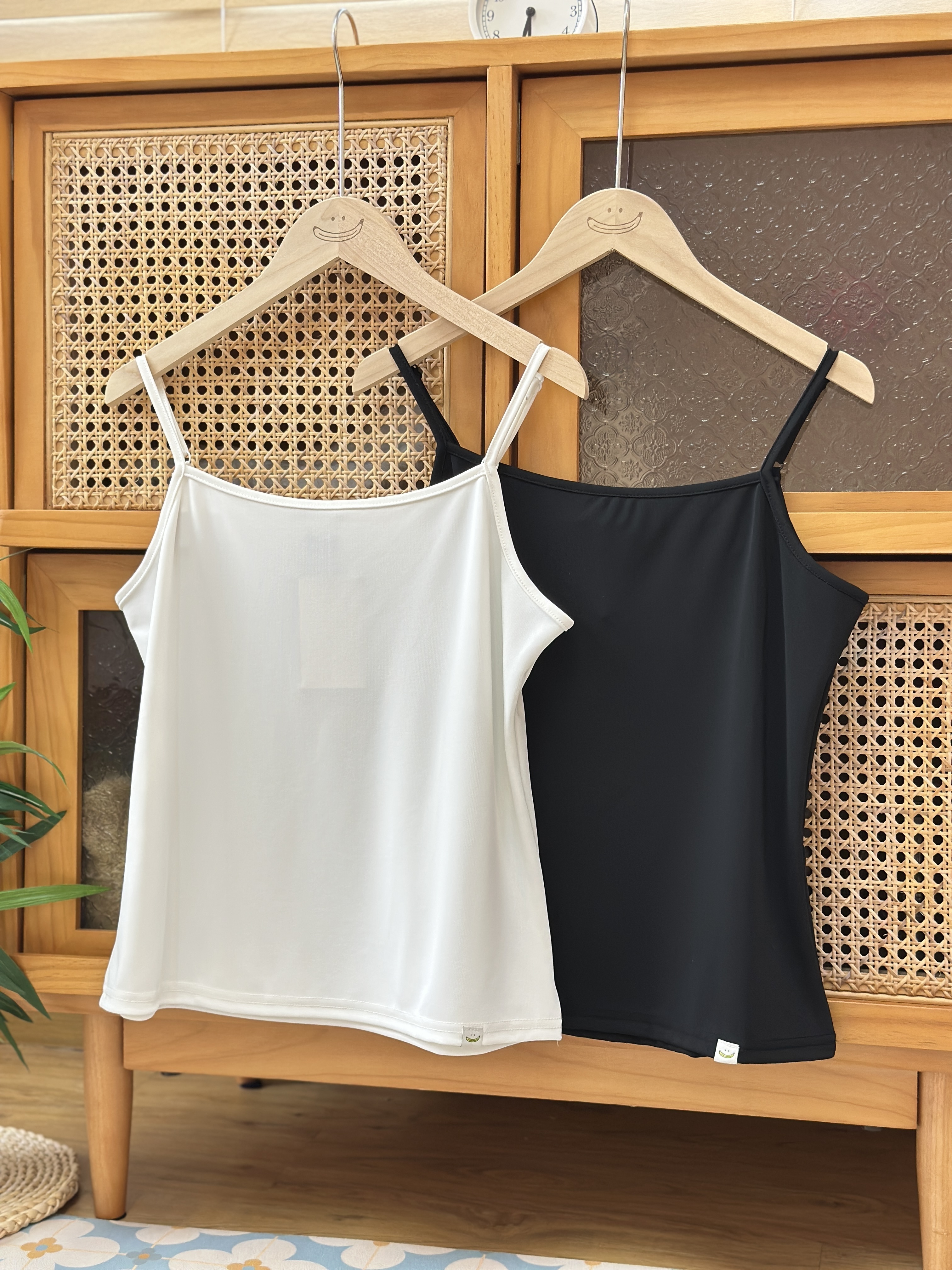 【體感-3°C】兩色 / 涼感柔滑吊帶背心 / Cooling Soft Camisole