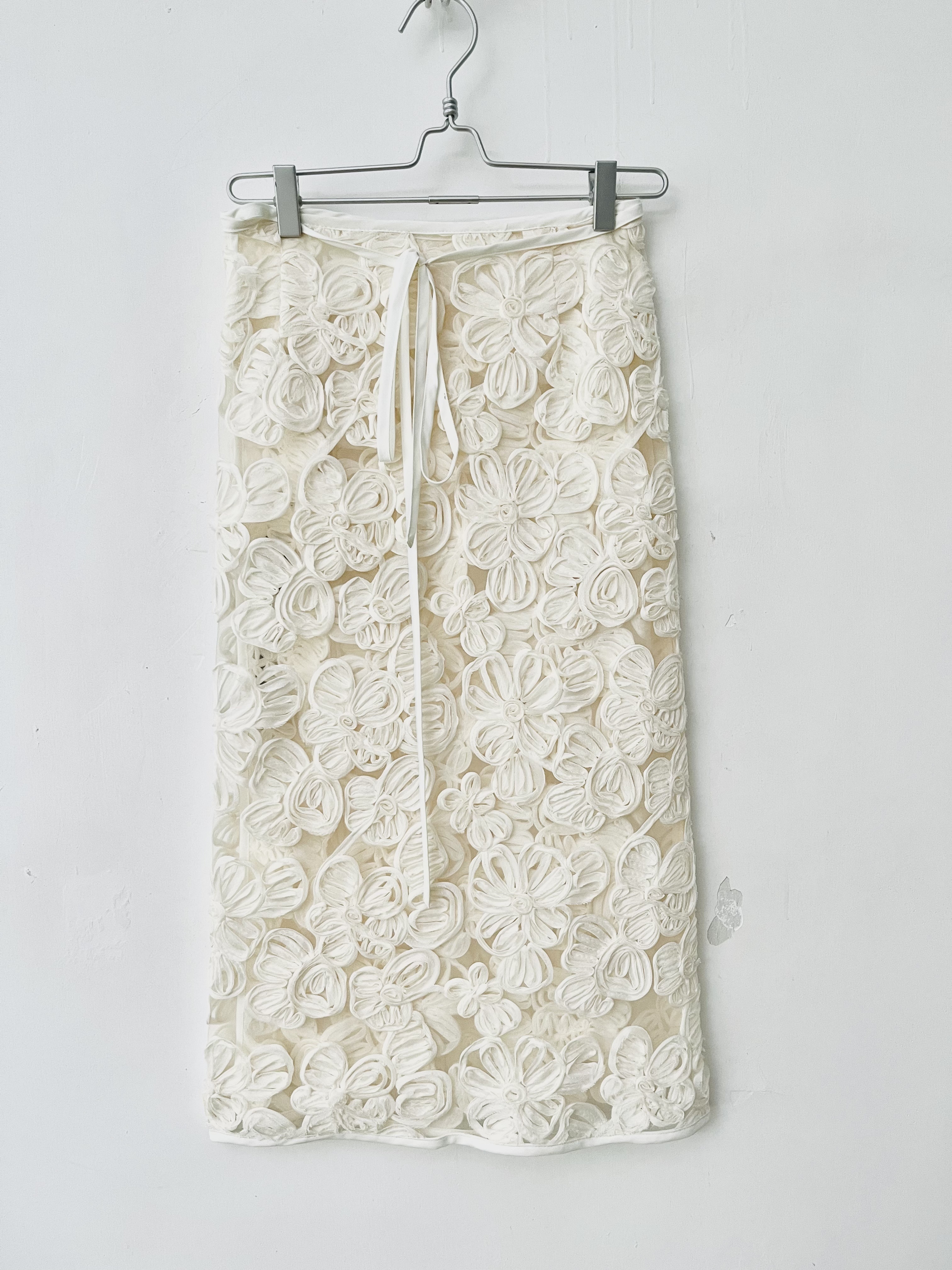 米白雪紡立體花圍腰裙