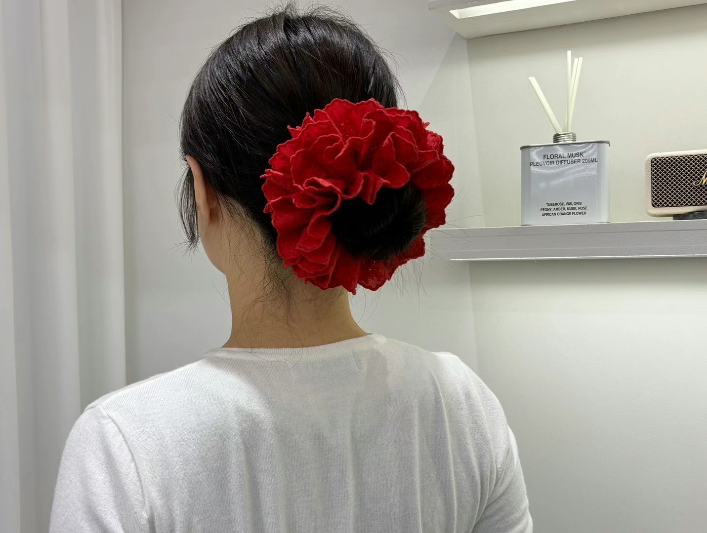 層層緹花蕾絲髮束