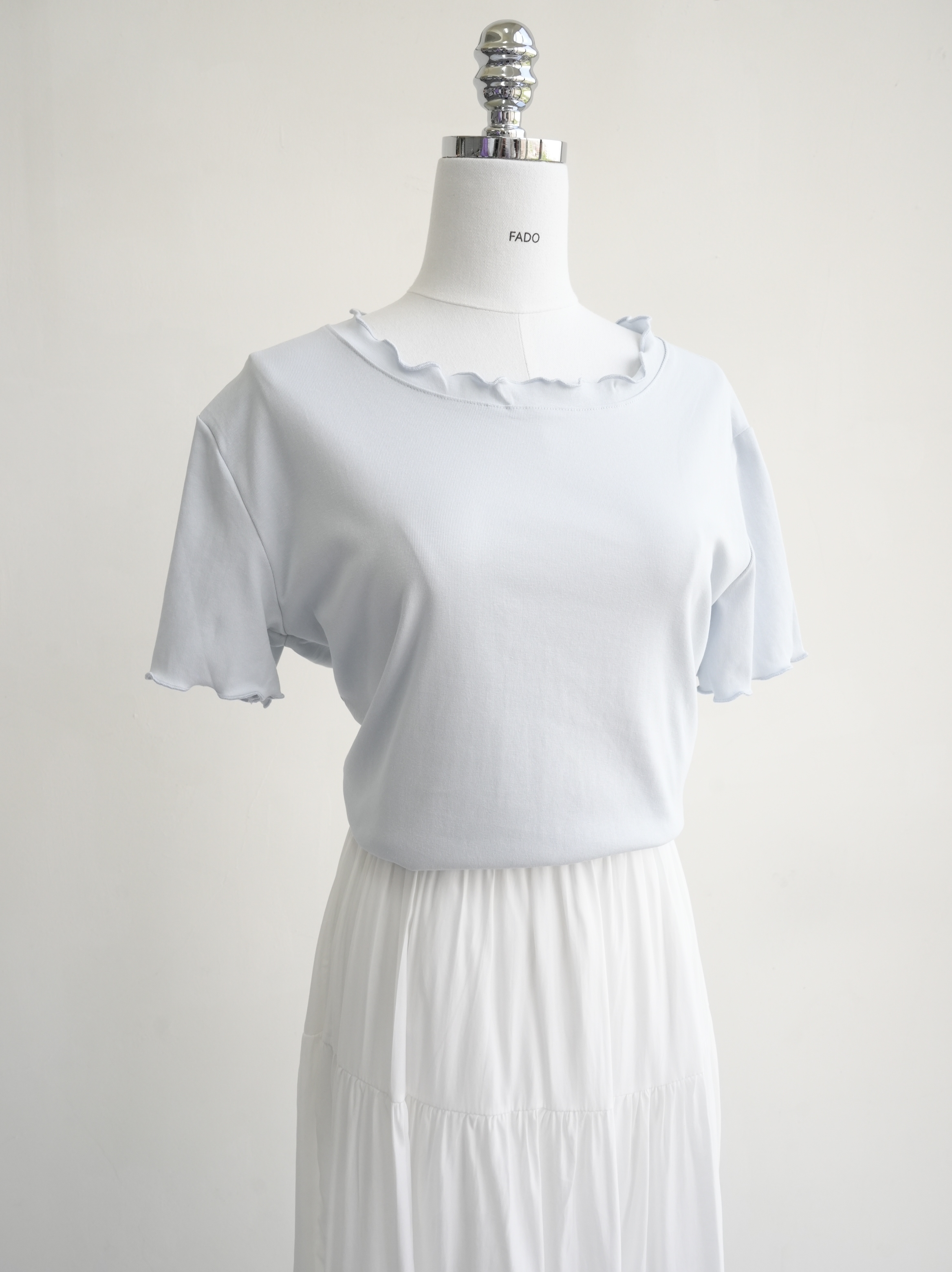 法朵Fado shop｜正款肩捲邊圓領T 0213103