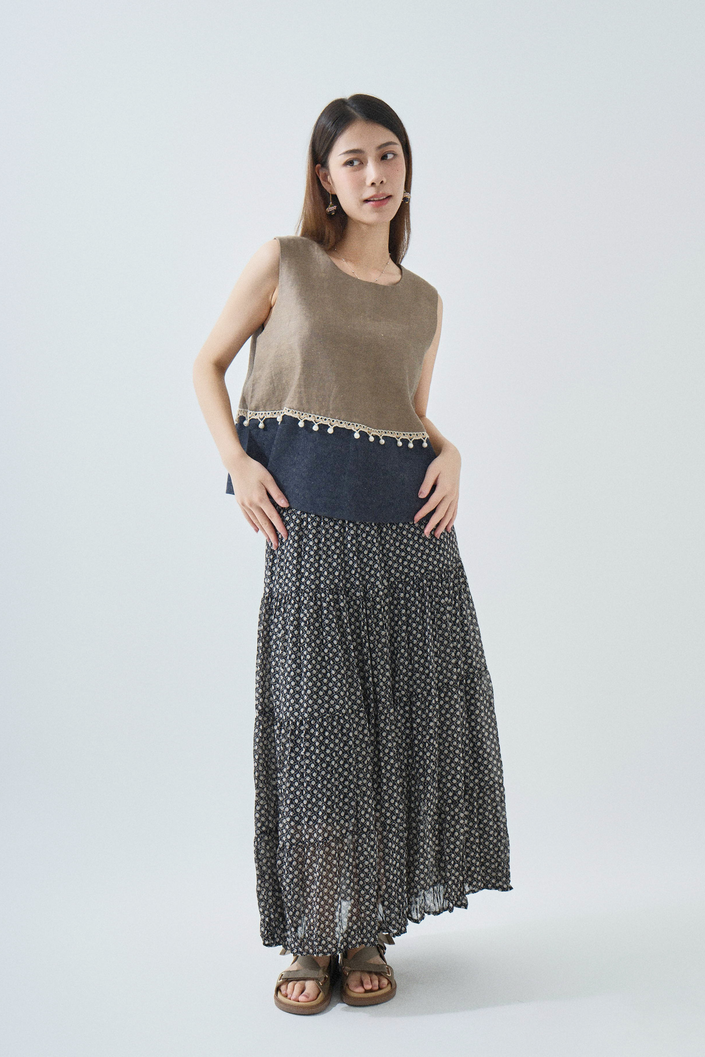 SS25_0153（上衣＋半截裙）