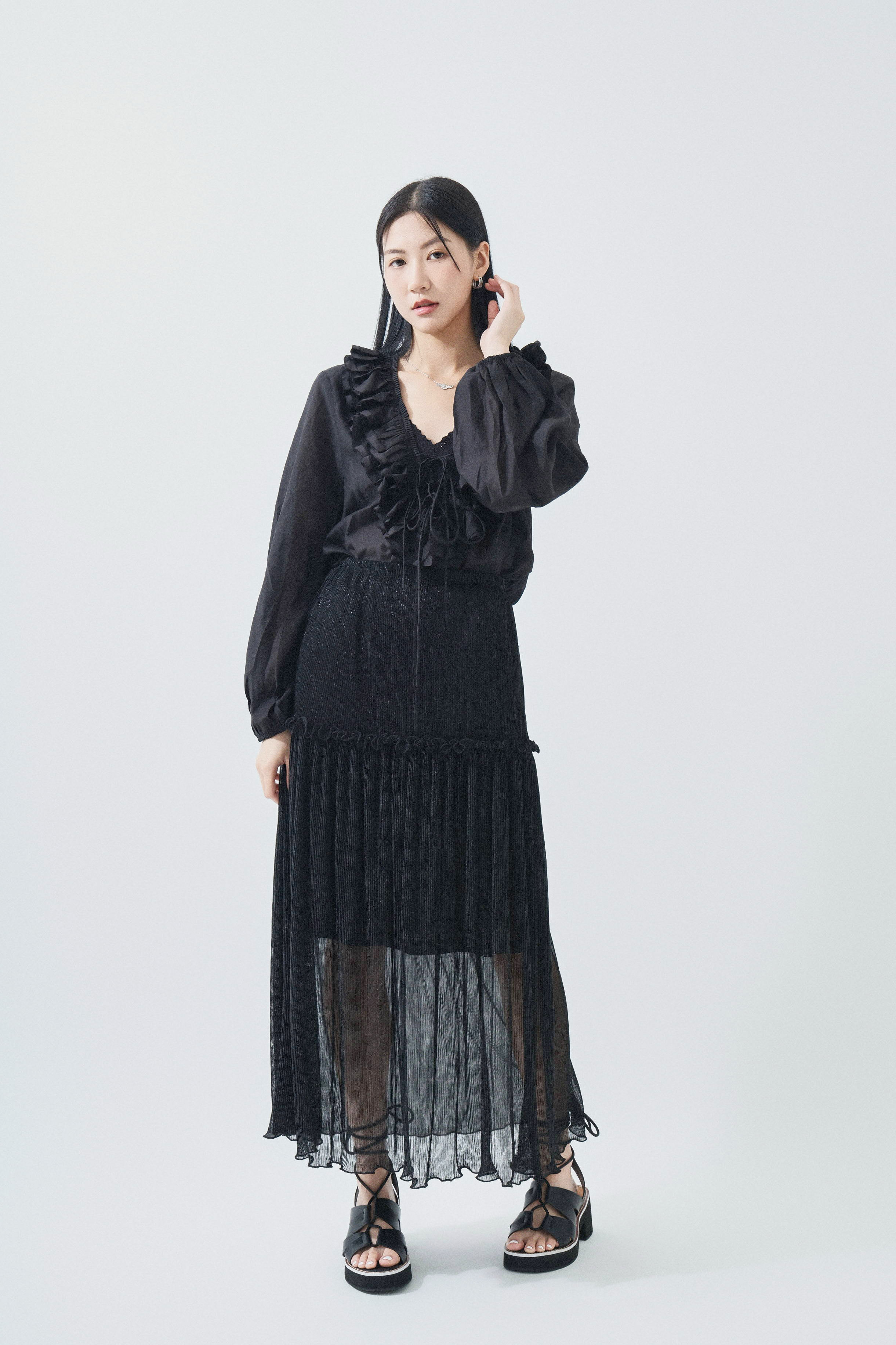 SS25_0155（上衣＋半截裙）