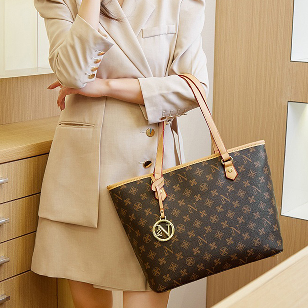 包包女 托特包 大容量托特包 手提包 單肩包 大包包 老花包包 精品包 皮革包包 防水包 通勤包 女生禮物 送禮 529