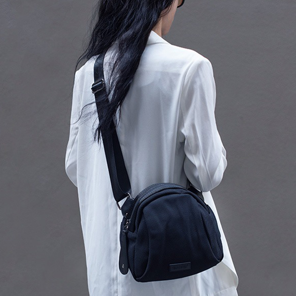 包包 側背包 包包女斜背包 單肩包 尼龍包 網格側背包 貝殼包 大容量包包 百搭包包 黑色包包 情侶包包 禮物 527