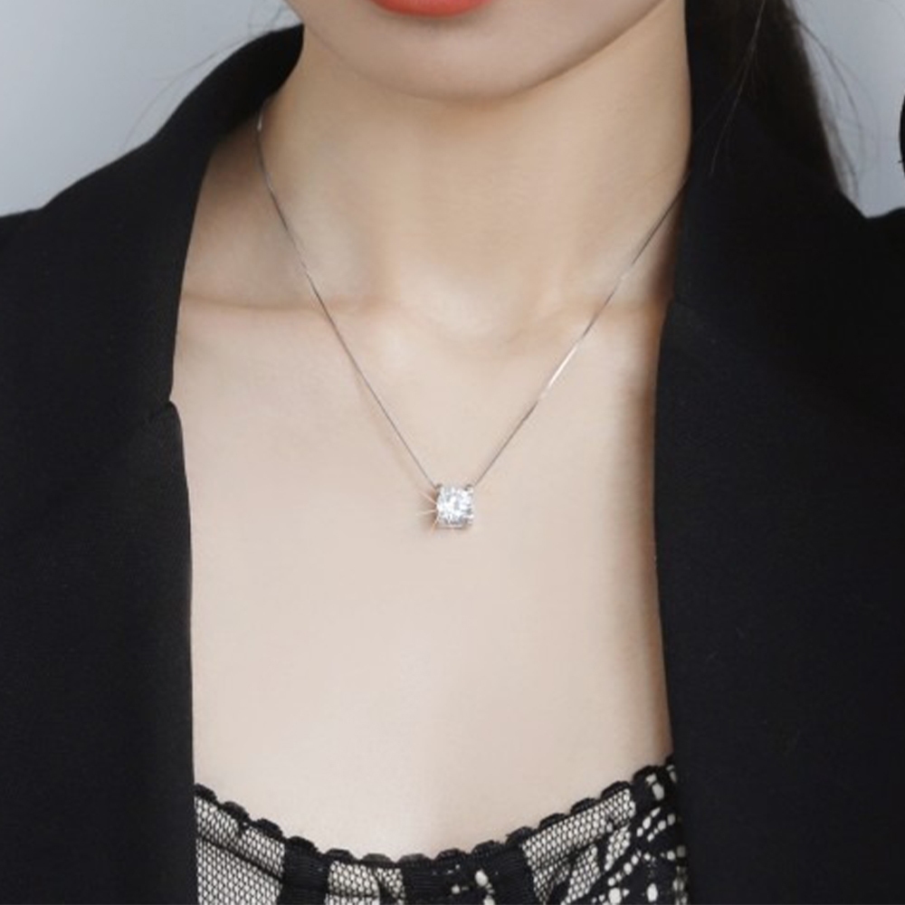 項鍊 鑽石項鍊 莫桑鑽 銀飾 純銀項鍊 飾品 s925銀 一克拉 吊墜 女生項鍊 項鍊女 生日禮物 高級感 鑽石 406