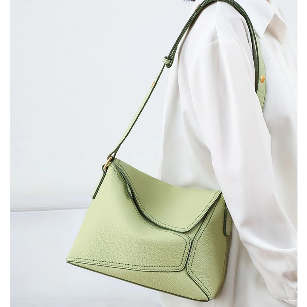 包包女 單肩包 斜背包 翻蓋包 歐美包包 韓國包包 真皮包包 牛皮包包 幾何托特包 白色包包 女生禮物 送禮 078