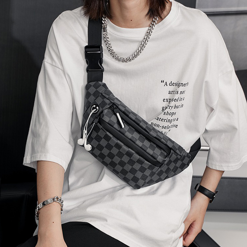 胸包 側背包 男生包包 棋盤格包包 格紋包包 格子包包 皮革包包 斜背包 小背包 黑色包包 隨身包包 男生禮物 243