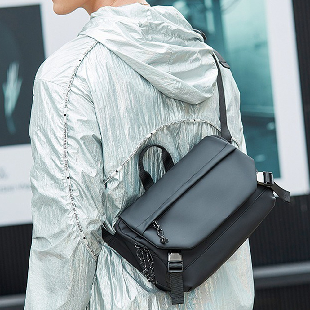 機能包 斜背包 側背包 郵差包 男生包包 大容量包包 多功能包 運動包 小眾包包 黑色郵差包 攜便包 男生禮物 236