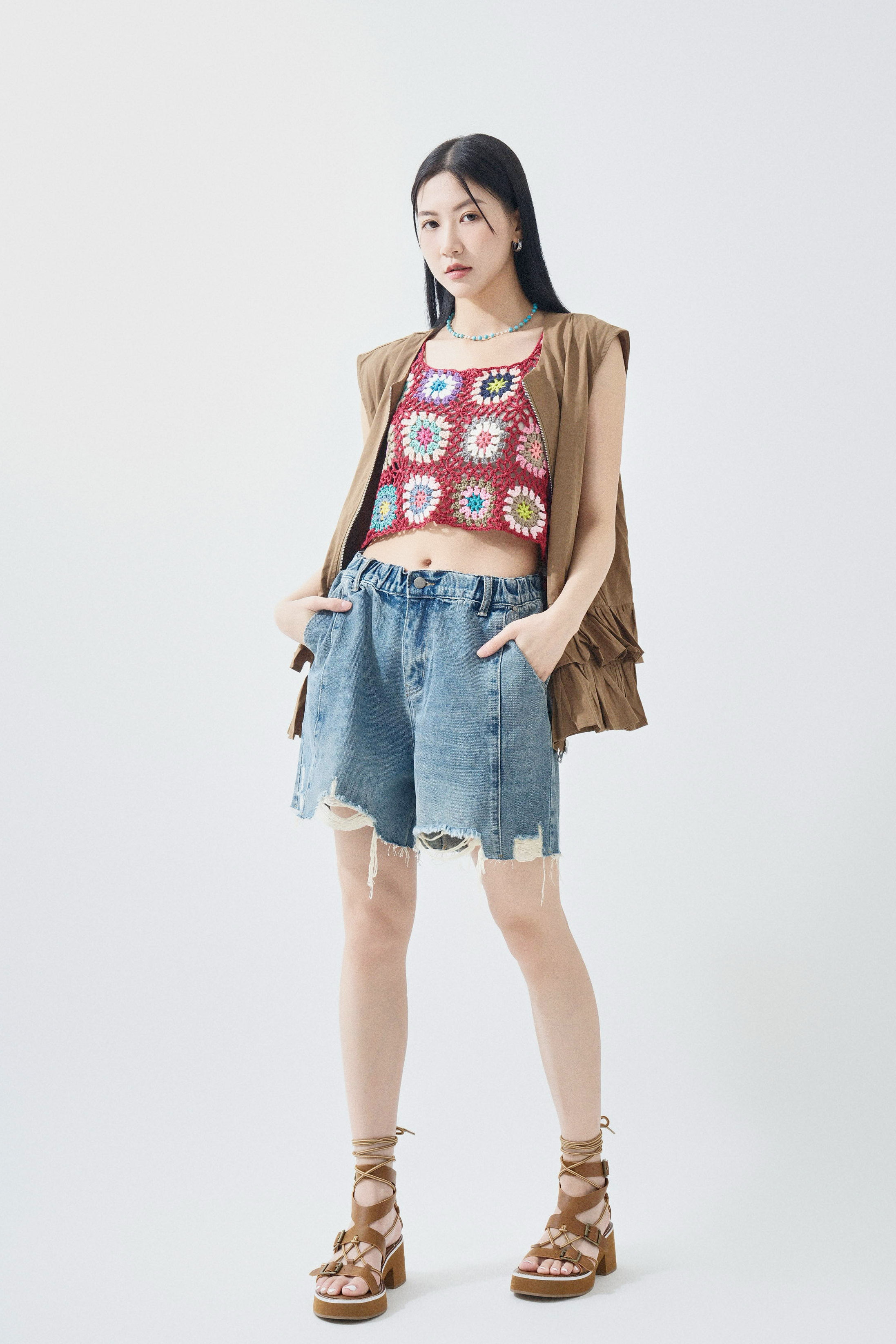 SS25_0159（背心外套＋上衣＋短褲）