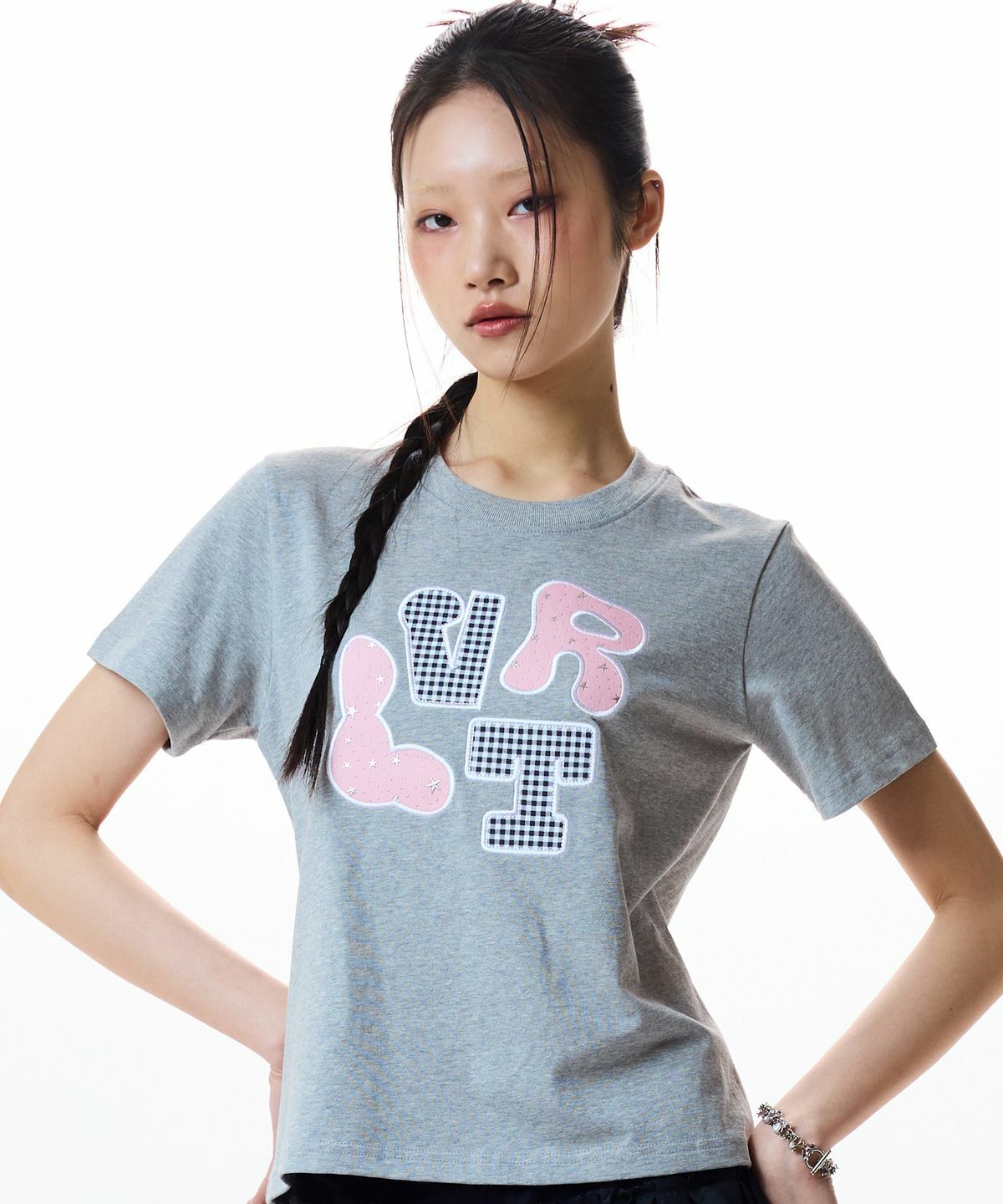 LUVISTRUE LVTR PATCH TEE