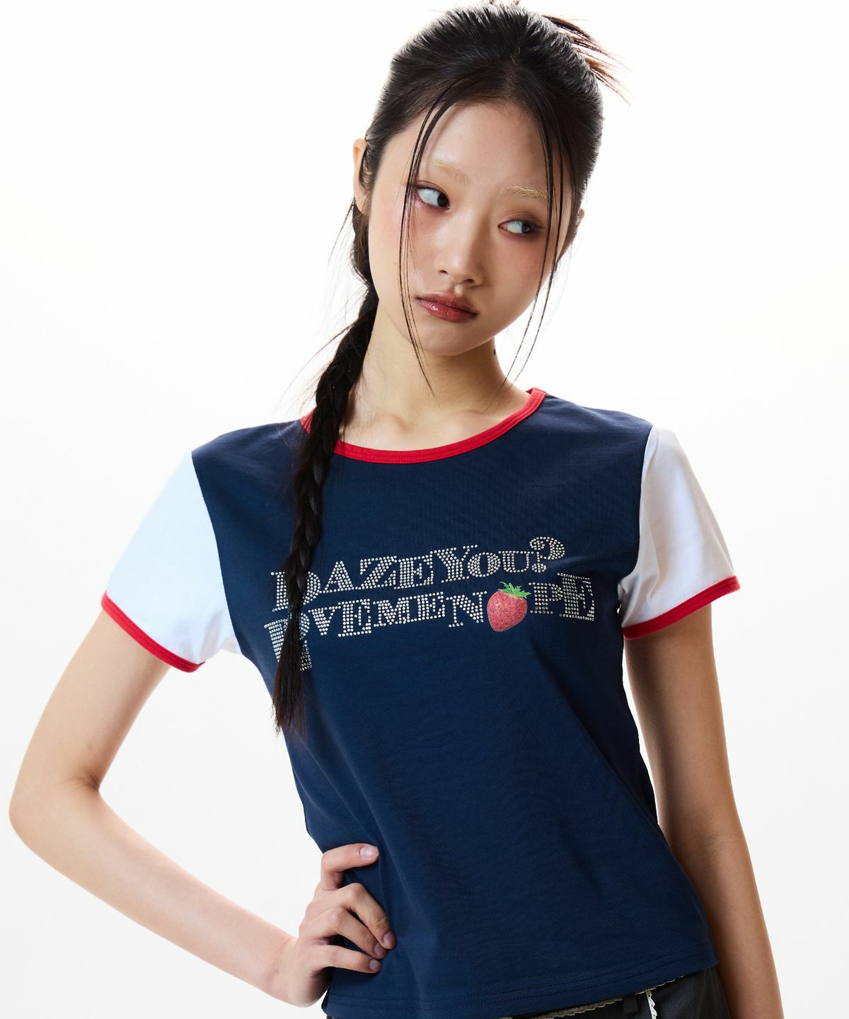 LUVISTRUE IM STRAWBERRY LETTERING TEE