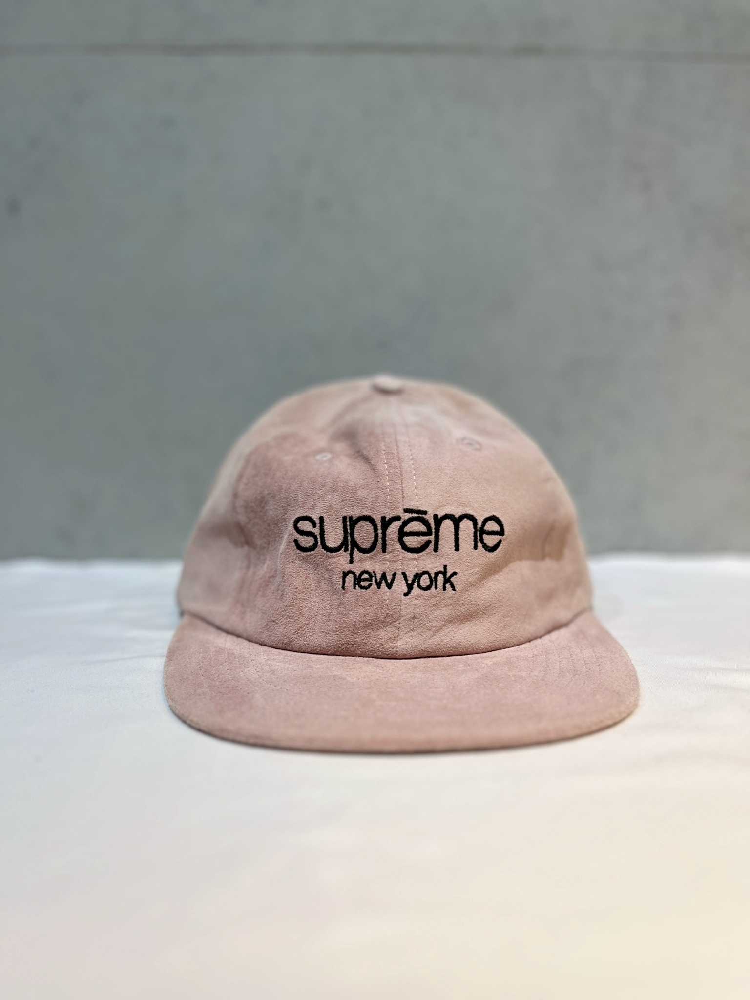 SUPREME Suede Classic Logo 6-Panel Cap Pink