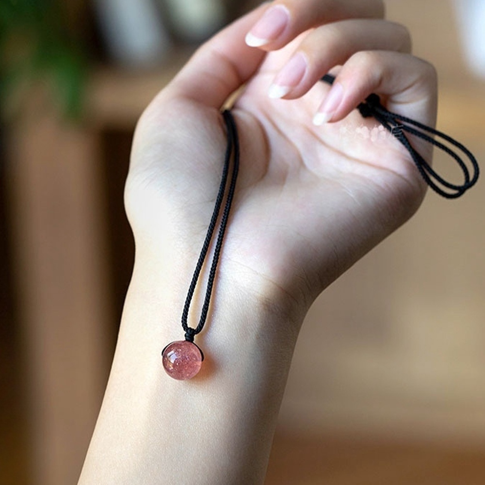 項鍊 鎖骨鏈 金曜石 黑瑪瑙 紅瑪瑙 草莓晶 情侶項鍊 黑繩項鍊 吊墜項鍊 招桃花 避邪項鍊 招財 保平安 禮物 019