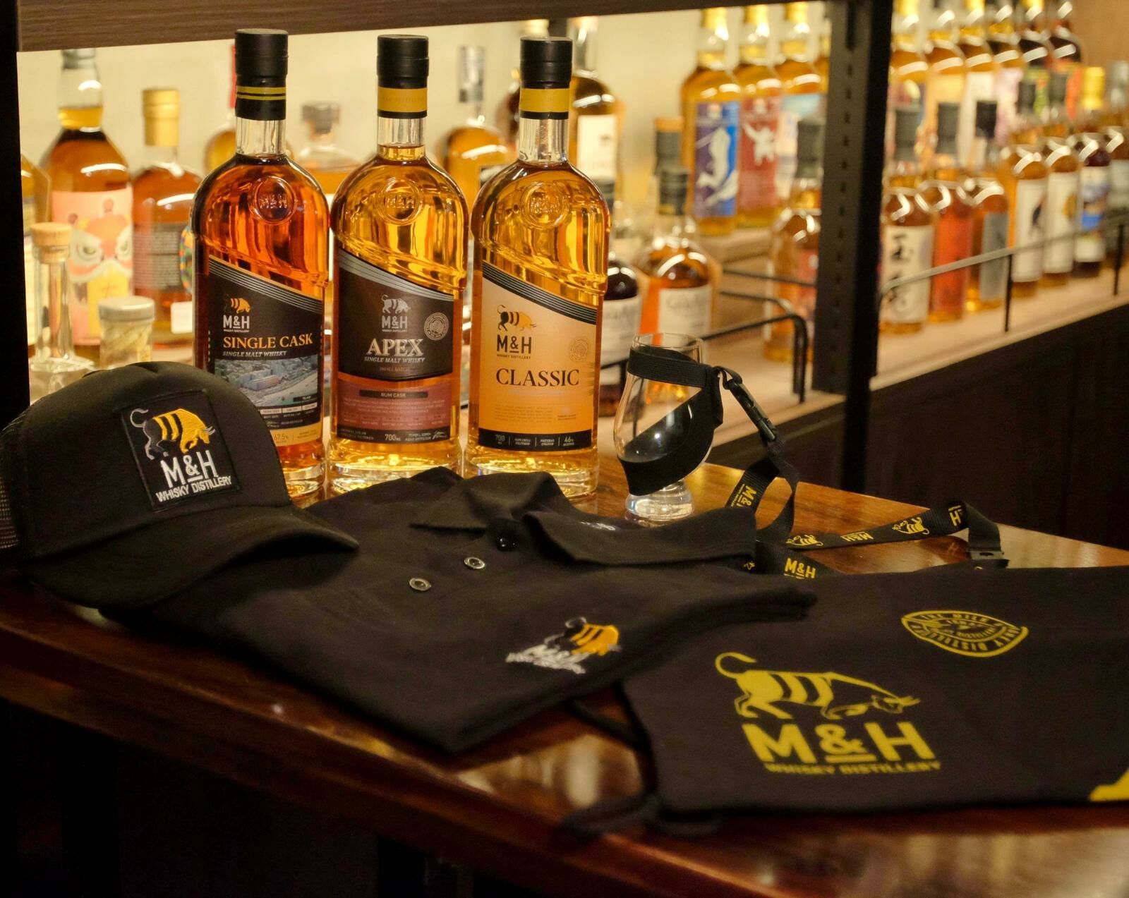 M&H Elements Peated Single Malt Whisky 46%