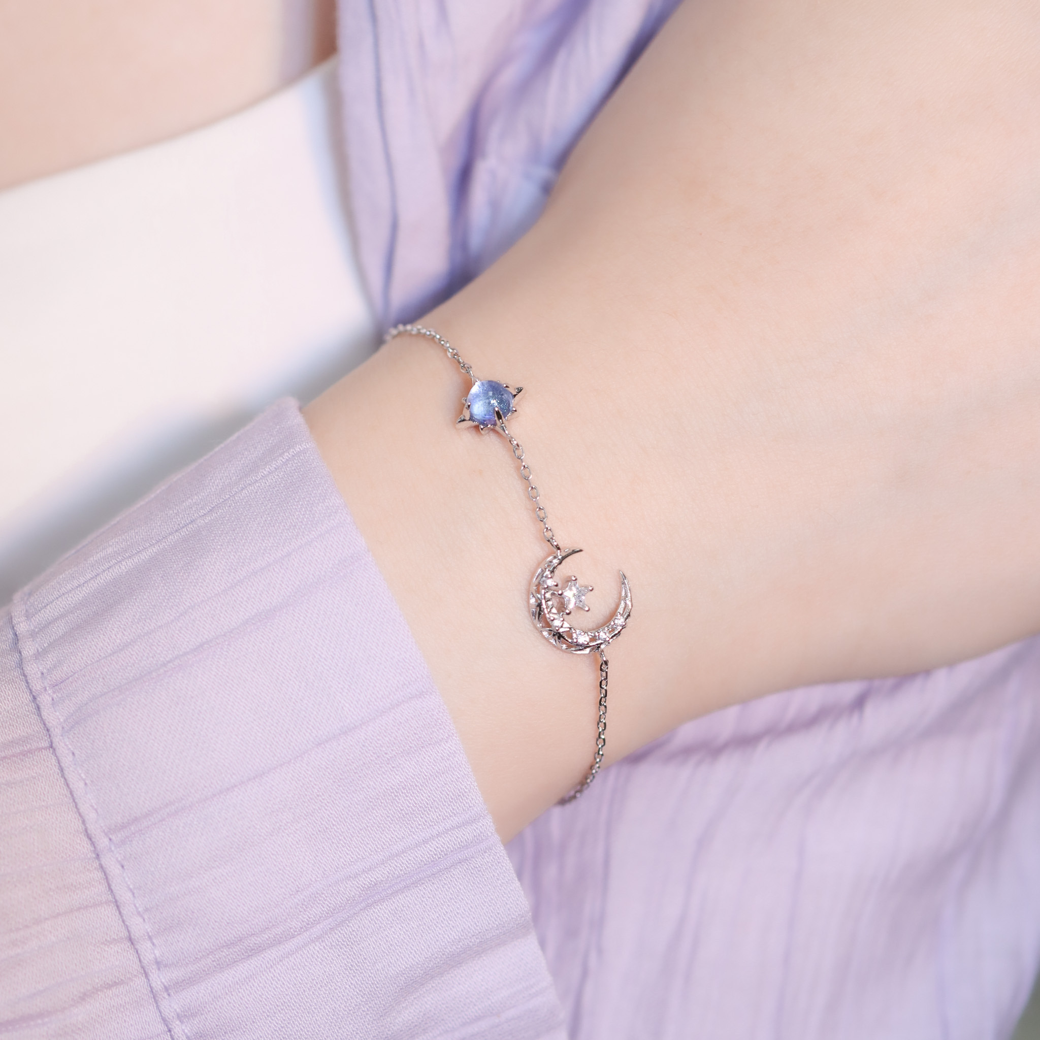 | 925純銀・厚鍍白金・琉璃  | 漫藍唯一的陪伴手鏈 | BR1322 |