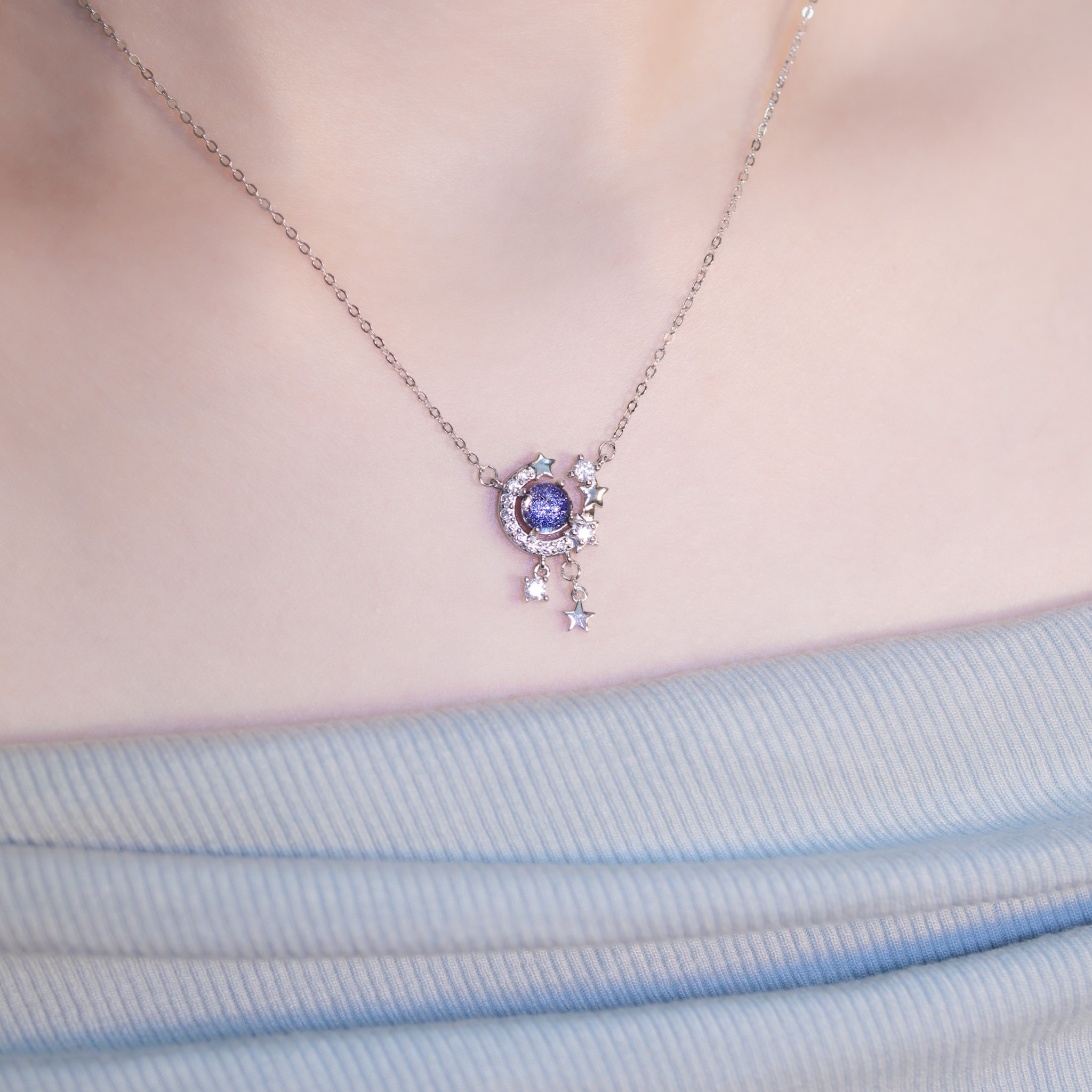 | 925純銀・厚鍍白金・ 琉璃 | 漫藍星意滿瀉項鍊| NE1382 |