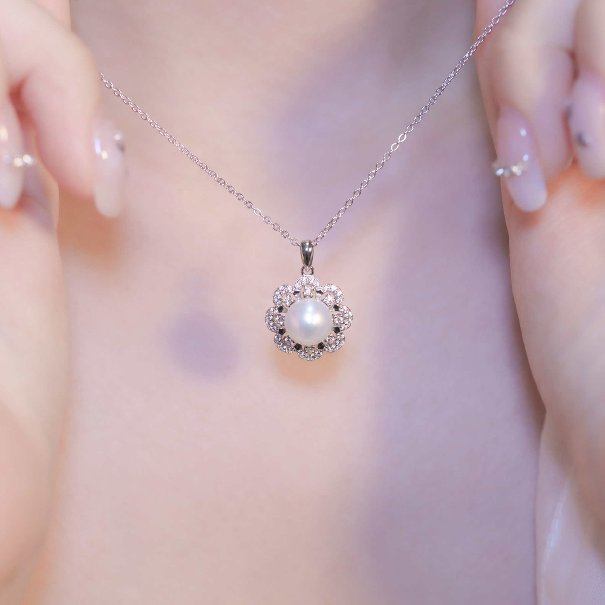 | 925純銀・厚鍍白金・珍珠 | 花漾珍貴的幸福項鍊 | NE1374 |