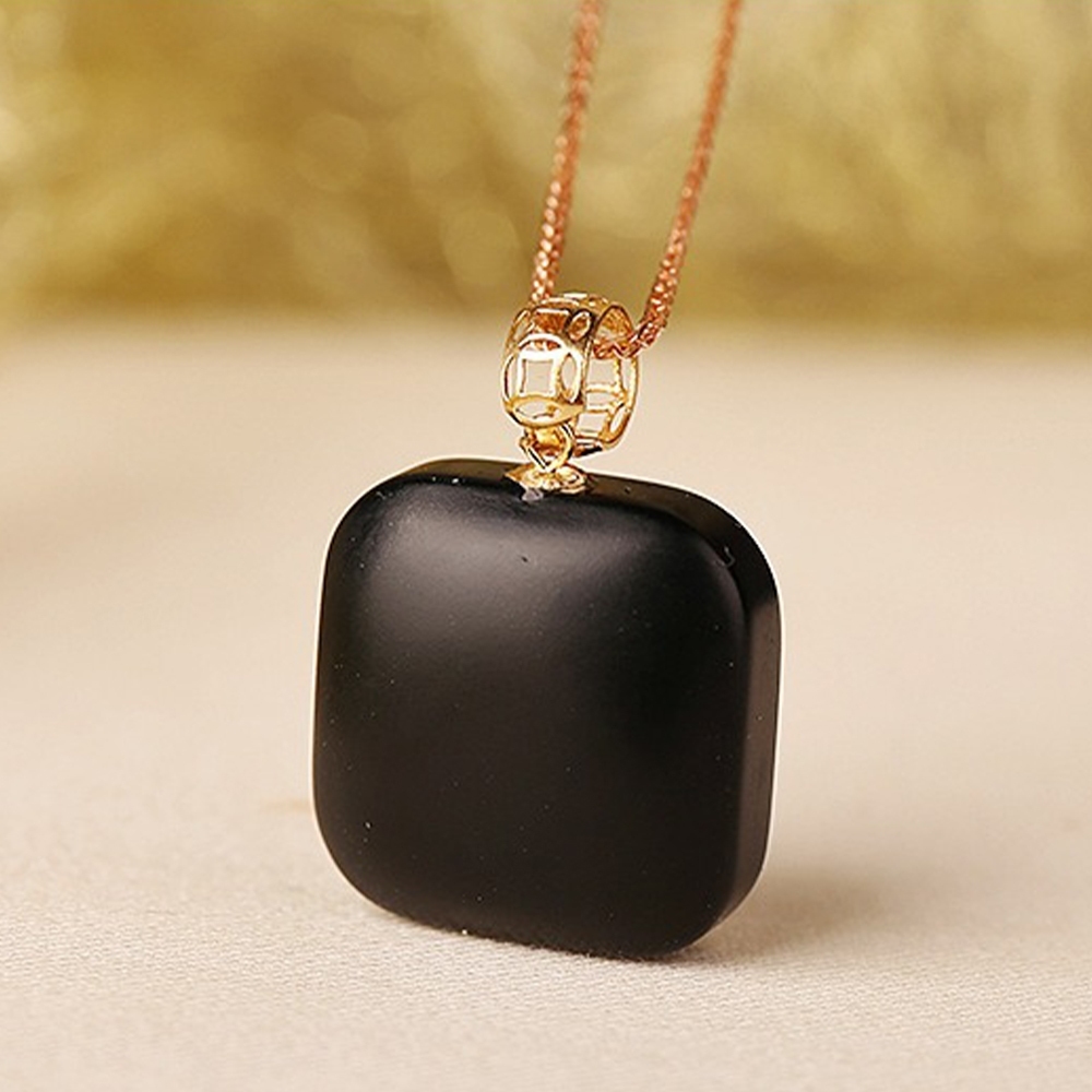 項鍊 項鍊女 18k 金項鍊 和田玉 無事牌項鍊 墨玉吊墜 吊飾 玉珮 吊墜 招財項鍊 保平安 情侶項鍊 禮物 209