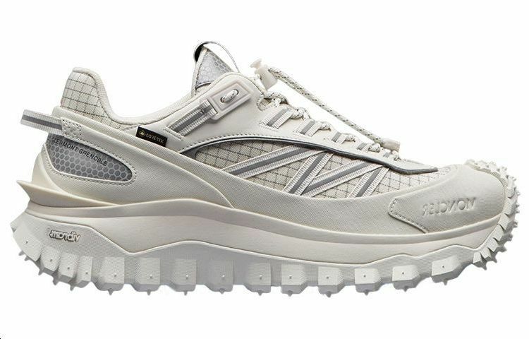 【代購】Moncler Trailgrip Gore-Tex Off-White
