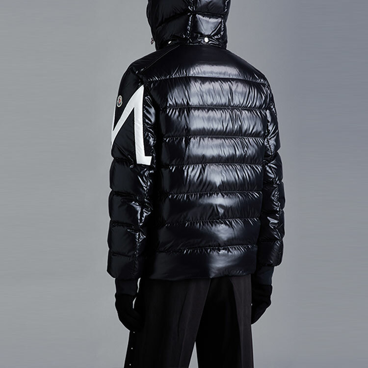 【代購】Moncler FW22 Down Jacket Men's Black