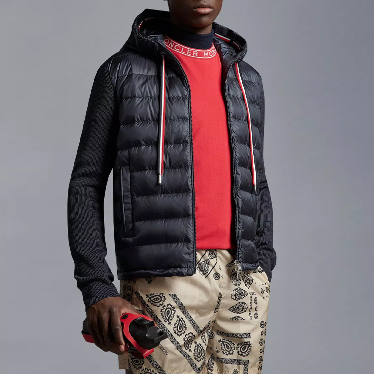 【代購】Moncler Zip-Up Hooded Padded Jacket