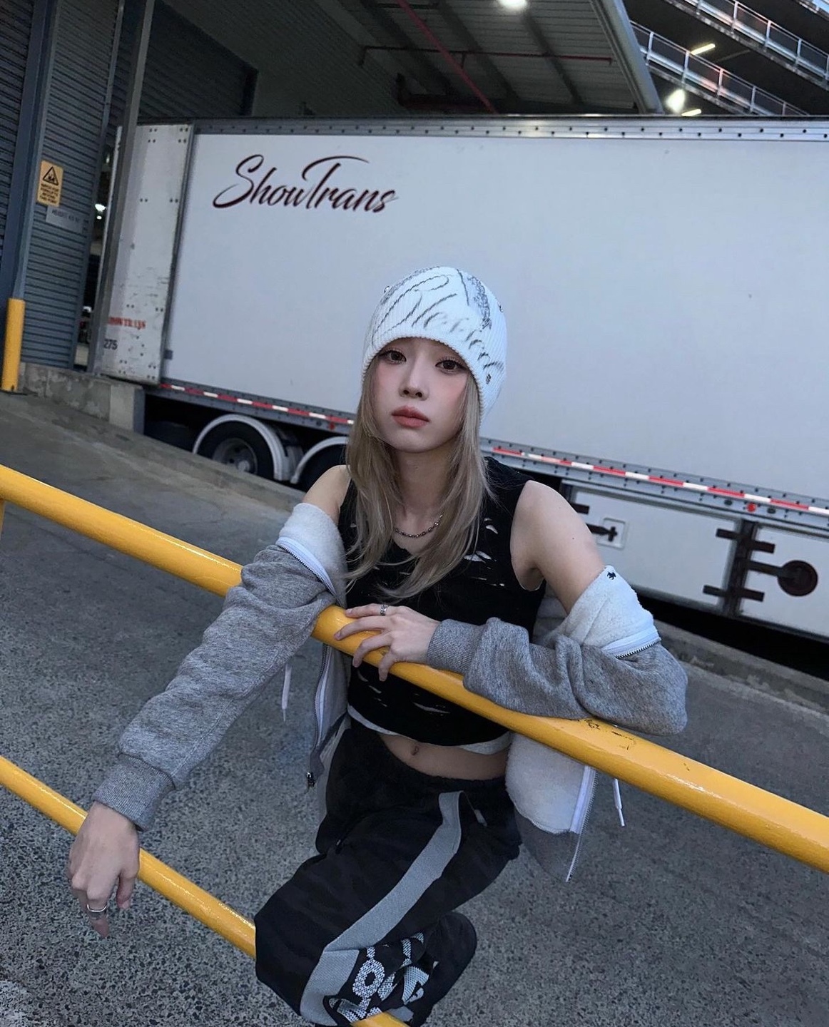 LUVISTRUE BASIC COLOR SCHEME PANTS