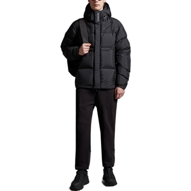 【代購】Moncler Down Jacket Men's Black