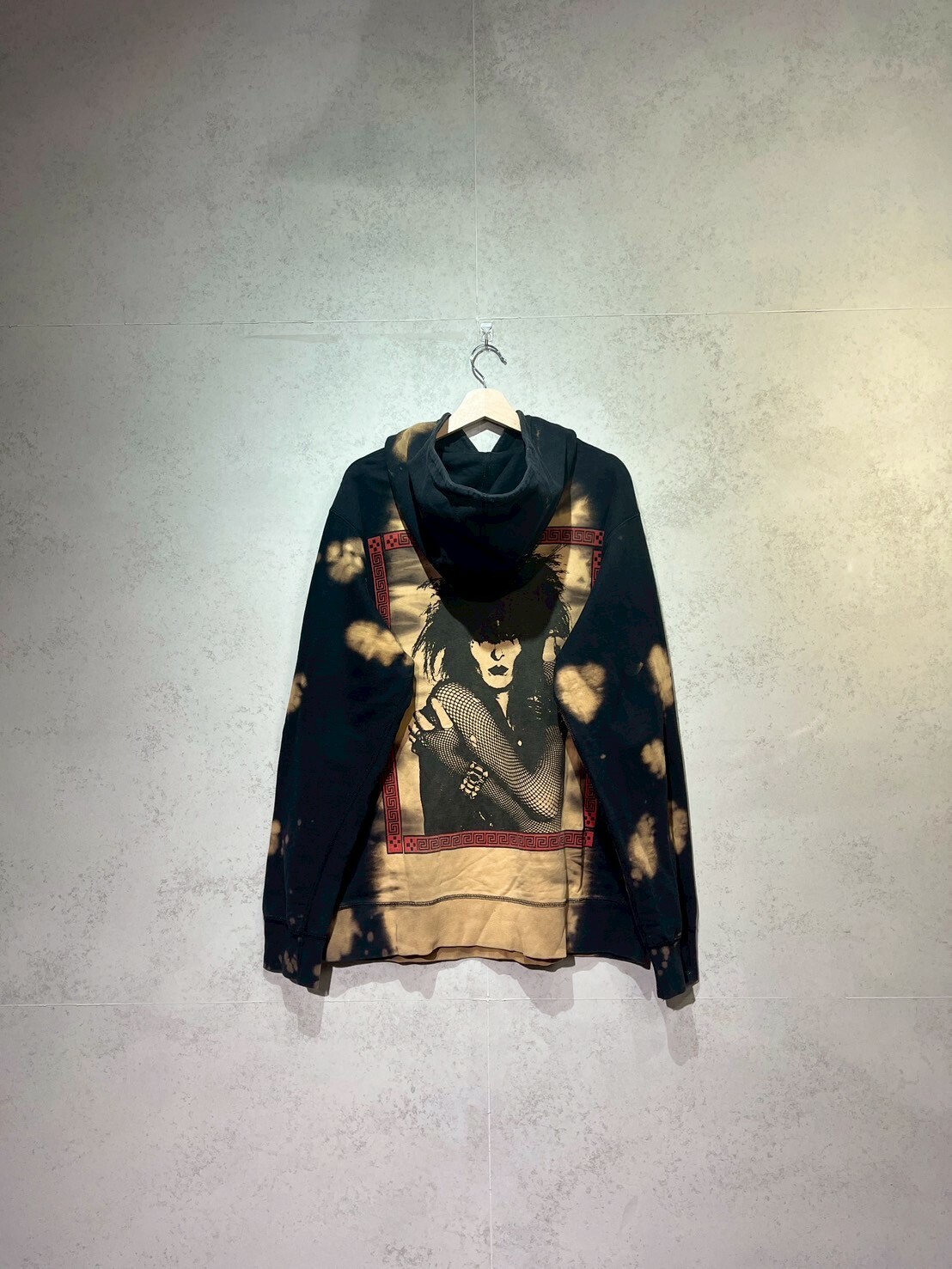 SUPREME Siouxsie Tie-Dye Hoodie SIZE L