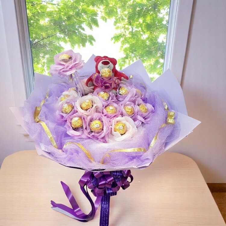 草莓熊金莎花束,熊抱哥花束,Lots-O'-Huggin' Bear- bouquet-Authorize