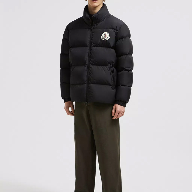 【代購】Moncler Citalia Logo-patch Padded Jacket