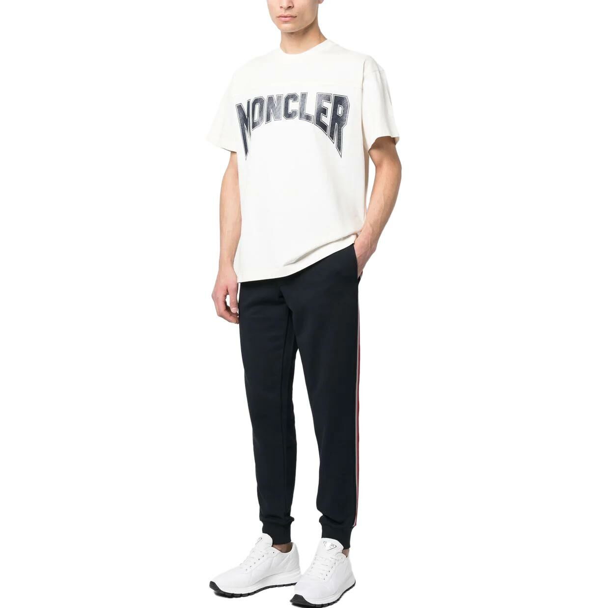 【代購】Moncler Logo Patch Sweatpants