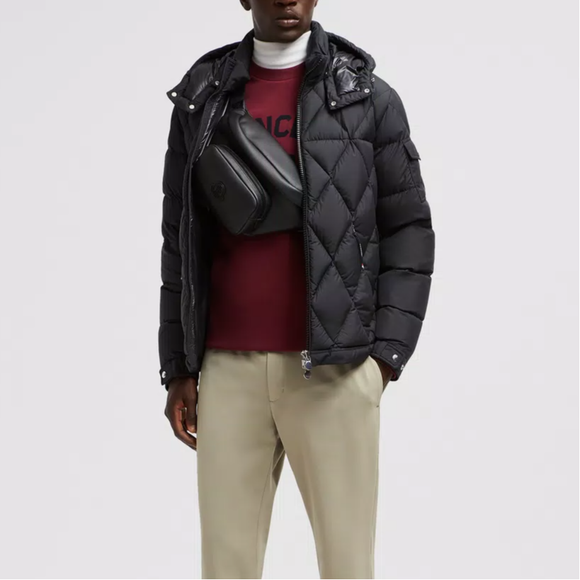 【代購】Moncler Averole Hooded Short Quilted Jacket