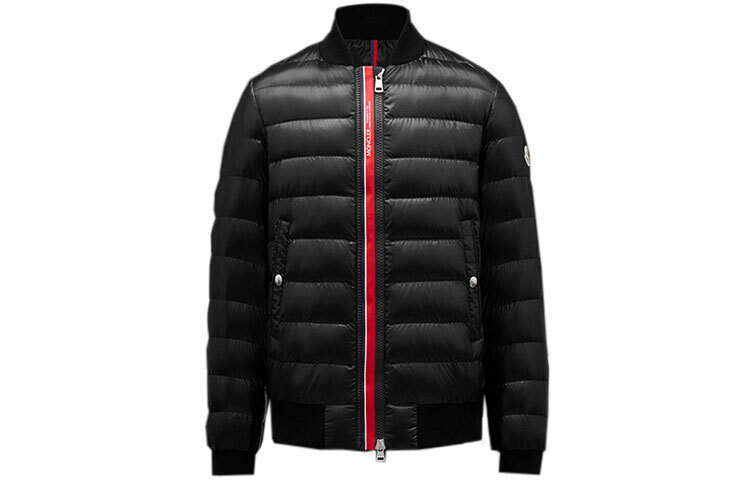【代購】Moncler FW22 Solid Color Stand Collar Loose Fit Down Jacket Men's Black
