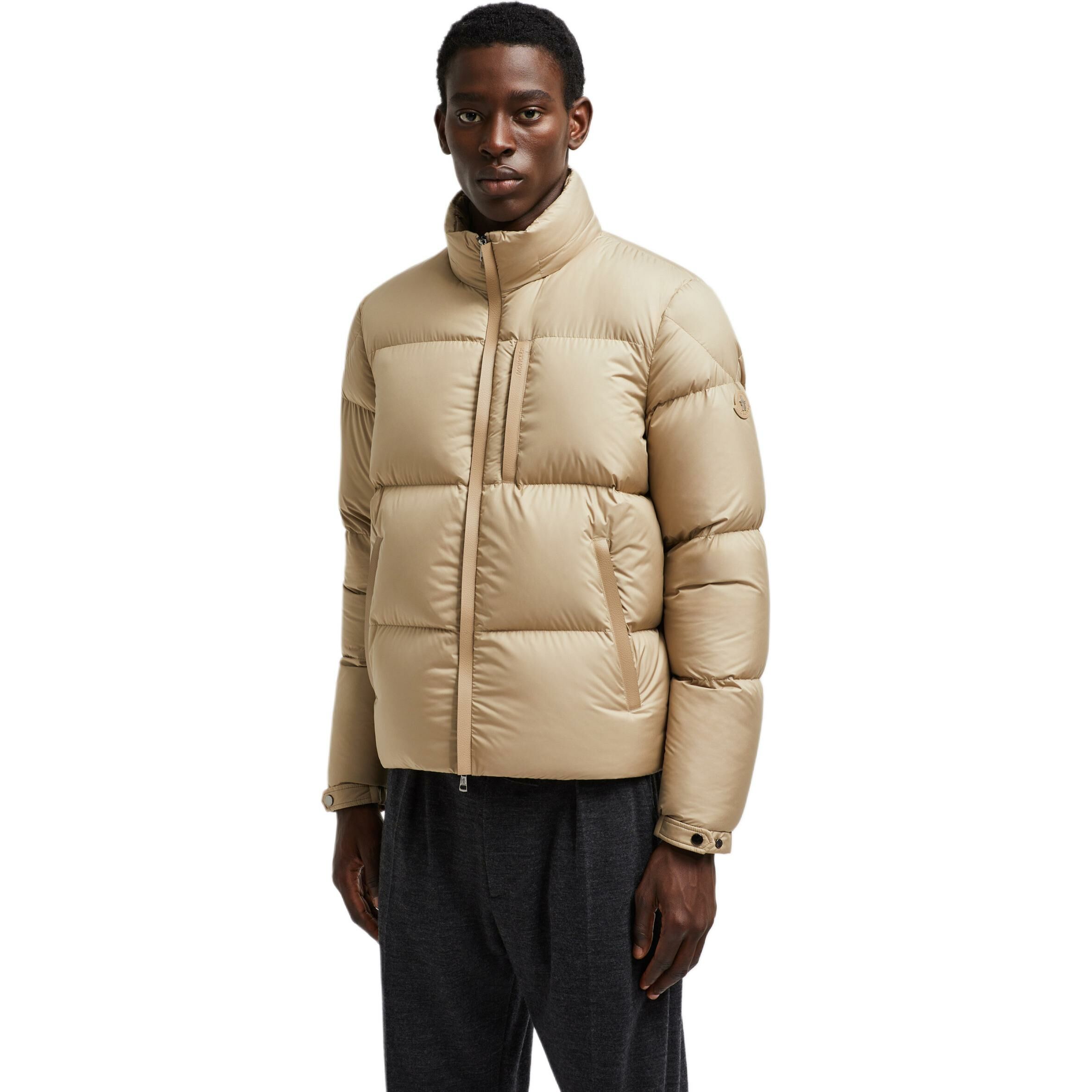 【代購】Moncler Besbre Zip Up Puffer Jacket